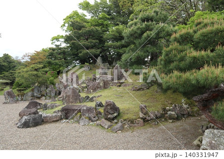 世界遺産登録を目指す琵琶湖八景の彦根城玄宮楽々園の風景 140331947