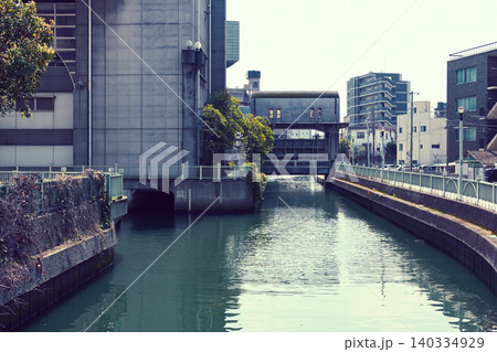 葭川水門 千葉市風景 葭川排水機場 葭川水門 千葉市風景 葭川排水機場 140334929