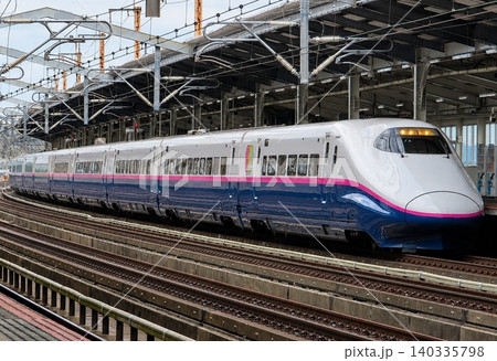 E2系J73編成 140335798