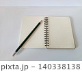 開いたノートと鉛筆 140338138