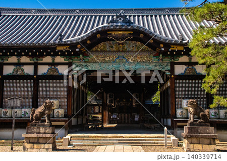 御香宮神社 神功皇后のご利益:安産,子育て,病気平癒 御香宮神社 神功皇后のご利益:安産,子育て,病気平癒 140339714