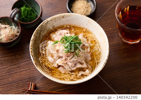 さっぱり豚しゃぶそうめん 140342200