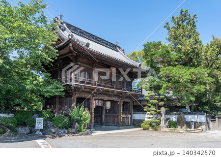 【第1番札所】霊山寺 仁王門【四国八十八箇所】 【第1番札所】霊山寺 仁王門【四国八十八箇所】 140342570