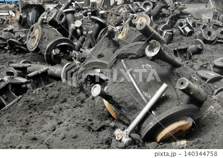 metal castings inside the factory 140344758