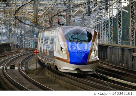 『つながる東北号・つながる北陸号』東北新幹線・那須塩原駅を征く…  北陸新幹線【E7系】 140345161