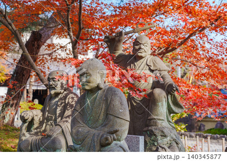 京都嵐山 宝厳院の羅漢像 140345877