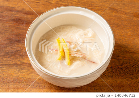 おでん生湯葉 上品な味わいの湯葉おでん おでん生湯葉 上品な味わいの湯葉おでん 140346712