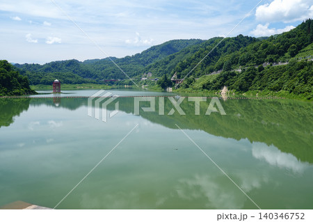山形県_飯豊町_白川ダム_白川湖 山形県_飯豊町_白川ダム_白川湖 140346752