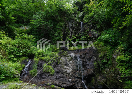山形県_南陽市_くぐり滝 山形県_南陽市_くぐり滝 140348497