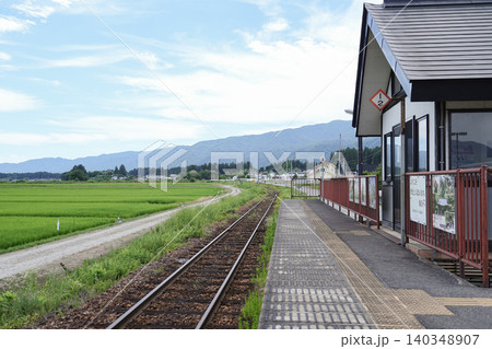 山形県_白鷹町_フラワー長井線_四季の郷駅 山形県_白鷹町_フラワー長井線_四季の郷駅 140348907