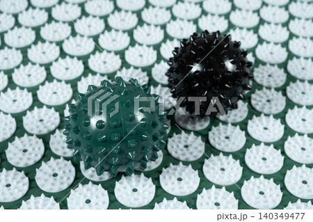 Spiky Massage Balls and Acupressure Mat for Self Massage Spiky Massage Balls and Acupressure Mat for Self Massage 140349477