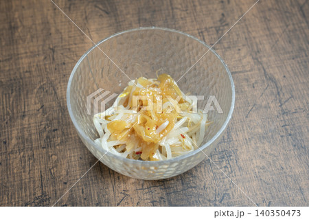 もやしとクラゲの中華あんかけ 140350473