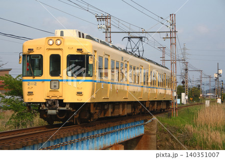 一畑電鉄大社線2100系3扉車(元京王5000系電車) 一畑電鉄大社線2100系3扉車(元京王5000系電車) 140351007