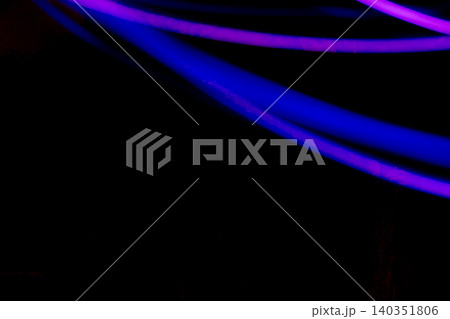 パープルカラーの光線イメージ パープルカラーの光線イメージ 140351806