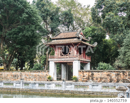 Traditional Vietnamese landmarks with intricate architecture Traditional Vietnamese landmarks with intricate architecture 140352759