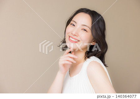 若い女性のビューティーイメージ 若い女性のビューティーイメージ 140364077