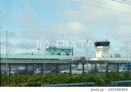 最北の空の玄関稚内空港 最北の空の玄関稚内空港 140366904
