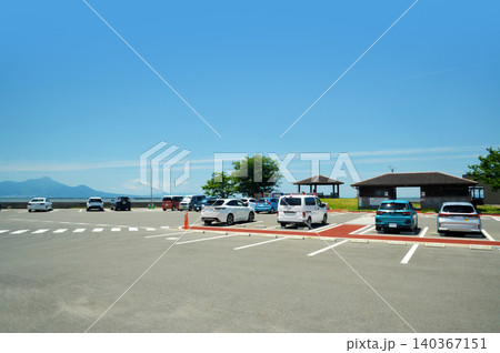 住吉海岸公園駐車場（長部田海床路） 140367151