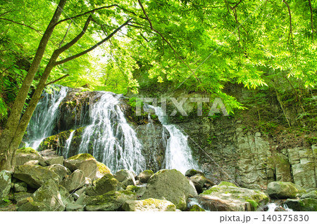 栃木県那須塩原市 咆哮霹靂の滝 栃木県那須塩原市 咆哮霹靂の滝 140375830