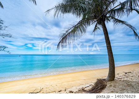 Beautiful beach and sea with clear blue sky background 140376829