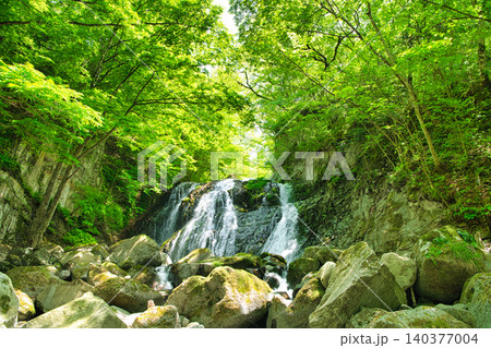 栃木県那須塩原市 咆哮霹靂の滝 栃木県那須塩原市 咆哮霹靂の滝 140377004