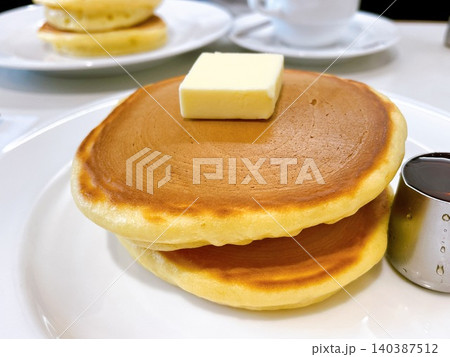 パンケーキ?ホットケーキ? パンケーキ?ホットケーキ? 140387512