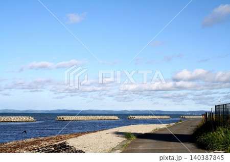北海道稚内市 ノシャップ岬近辺の海岸 (14年8月撮影) 北海道稚内市 ノシャップ岬近辺の海岸 (14年8月撮影) 140387845