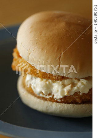 海老カツバーガー 140390751