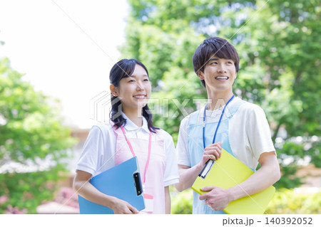 医療　介護士のポートレート 140392052