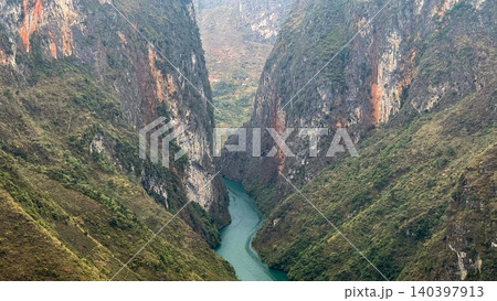 Majestic Landscape With Nho Que River Flowing Through Tu San Canyon In Ha Giang Province, Vietnam. Ha Giang Has A Unique Natural Beauty In Northern Vietnam. Majestic Landscape With Nho Que River Flowing Through Tu San Canyon In Ha Giang Province, Vietnam. Ha Giang Has A Unique Natural Beauty In Northern Vietnam. 140397913