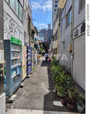 名古屋大須商店街裏路地 名古屋大須商店街裏路地 140398304