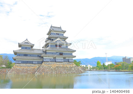 長野県松本市、国宝松本城の風景 長野県松本市、国宝松本城の風景 140400498