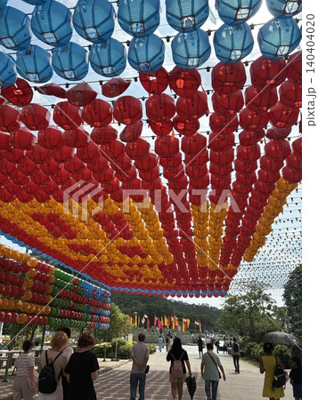 中国、香港の観光地昂坪(ゴンピン)ビレッジの提灯 中国、香港の観光地昂坪(ゴンピン)ビレッジの提灯 140404020