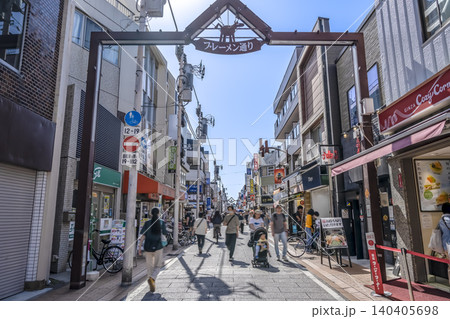 神奈川県川崎市の都市風景 元住吉駅西口 ブレーメン通り商店街 神奈川県川崎市の都市風景 元住吉駅西口 ブレーメン通り商店街 140405698