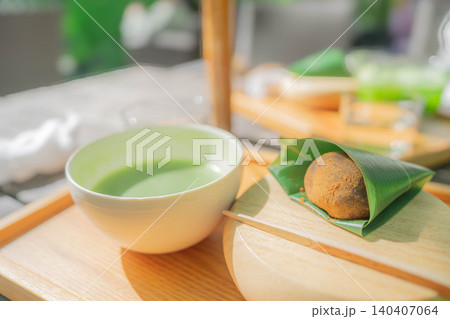 写真素材: 和菓子と抹茶 140407064