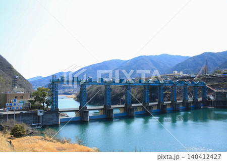 徳島県三好市 池田ダムの風景 徳島県三好市 池田ダムの風景 140412427