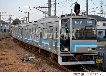 相模線を走る205系500番台普通電車4両 相模線を走る205系500番台普通電車4両 140417175