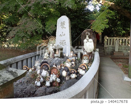 高松市にある屋島の南嶺山上にある真言宗御室派の寺院であり、東大寺戒壇院の恵雲律師が建立した屋島寺 高松市にある屋島の南嶺山上にある真言宗御室派の寺院であり、東大寺戒壇院の恵雲律師が建立した屋島寺 140417678