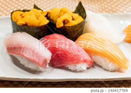 美味しい握り鮨盛り合わせ 美味しい握り鮨盛り合わせ 140417769