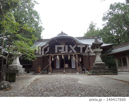 香川県高松市にある大きな銀杏の木で有名な神社で、奈良時代に創建されたと伝わる岩部八幡神社 140417880