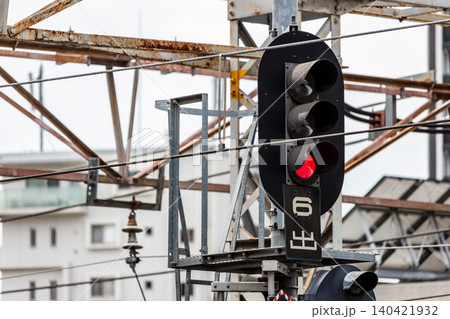 日本の鉄道の赤信号(出発信号機・停止信号) 日本の鉄道の赤信号(出発信号機・停止信号) 140421932