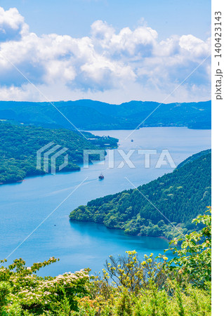 【神奈川県】箱根芦ノ湖 湖上の遊覧船 【神奈川県】箱根芦ノ湖 湖上の遊覧船 140423143