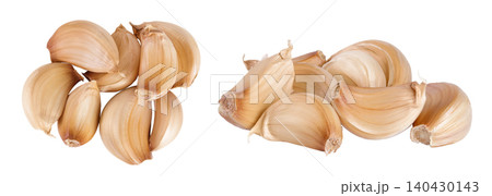 garlic cloves isolated on white background close up. Top view. Flat lay. garlic cloves isolated on white background close up. Top view. Flat lay. 140430143