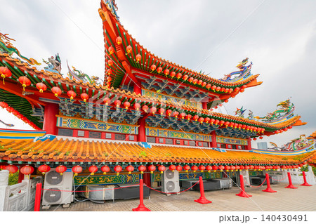 largest Buddhist temple Thean Hou Kuala Lumpur. facade decorated Chinese denlong largest Buddhist temple Thean Hou Kuala Lumpur. facade decorated Chinese denlong 140430491