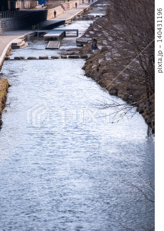 Cheonggyecheon stream, a modern public space in Seoul, South Korea, in beginning of spring. It transformed street to be environmentally sustainable and pedestrian oriented public space. Cheonggyecheon stream, a modern public space in Seoul, South Korea, in beginning of spring. It transformed street to be environmentally sustainable and pedestrian oriented public space. 140431196