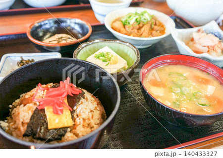 熊本阿蘇で味わう山賊飯の定食 140433327