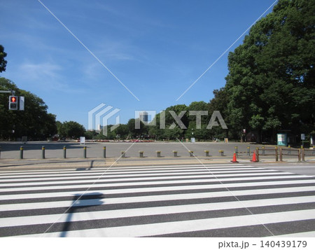 上野公園 横断歩道 上野公園 横断歩道 140439179