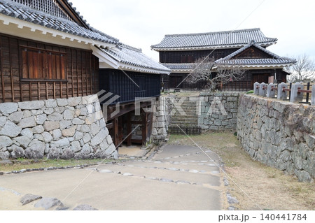 愛媛県松山市にある松山城の場内風景 愛媛県松山市にある松山城の場内風景 140441784