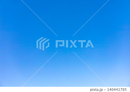 澄み渡る青空 140441785