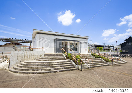 JR九州久大本線の久留米高校前駅の風景 JR九州久大本線の久留米高校前駅の風景 140443380